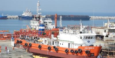 Photos of Dubai Ship Building