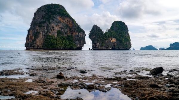 Phra nang Cave Beach, Krabi, Thailand